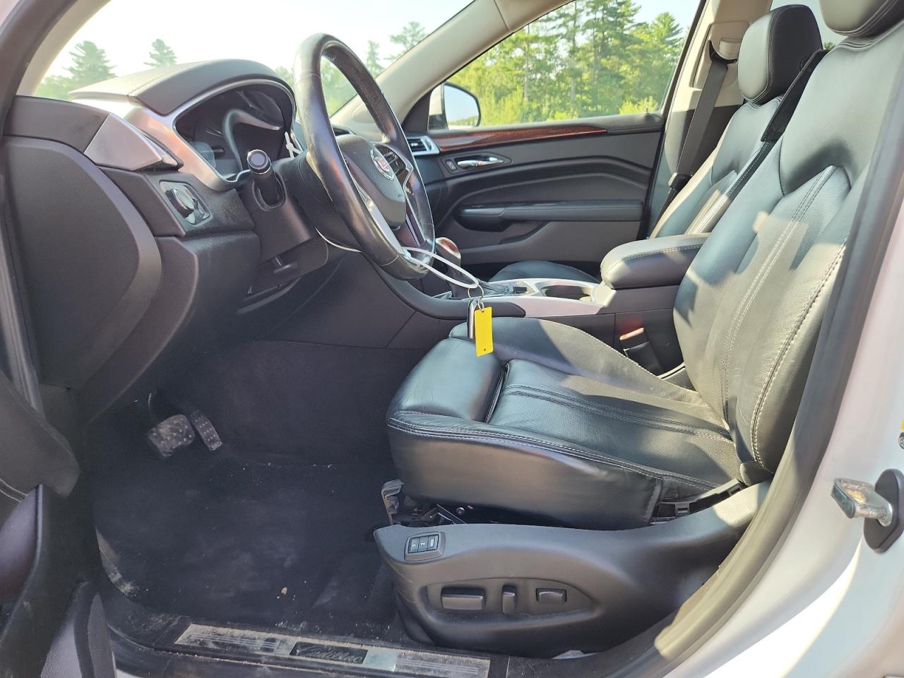 CADILLAC SRX LUXURY COLLECTION