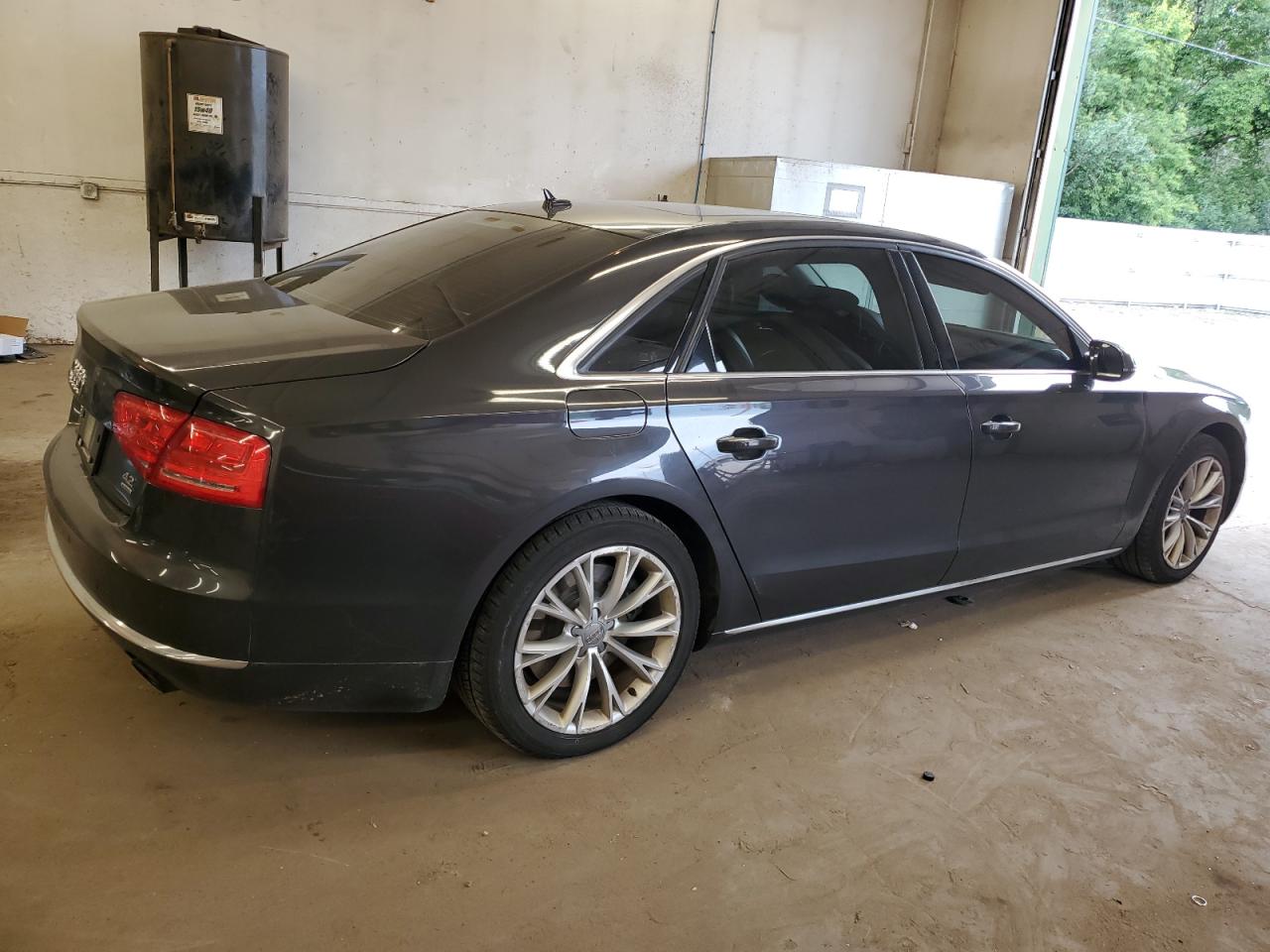 AUDI A8 L QUATTRO