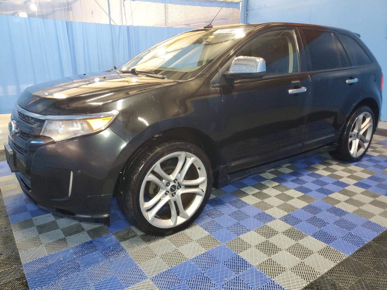 FORD EDGE SPORT