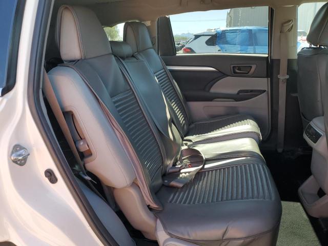 2019 TOYOTA HIGHLANDER - 5TDZARFH2KS053305