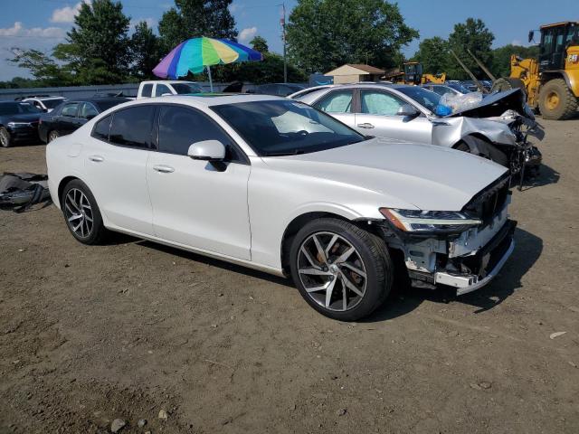 2020 VOLVO S60 T5 MOM 7JR102FK0LG043503