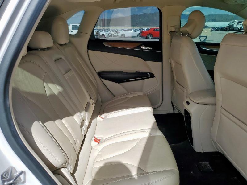 2015 LINCOLN MKC 5LMTJ2AH6FUJ04559