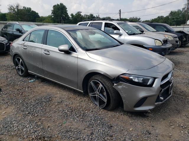 2019 MERCEDES-BENZ A 220 4MAT WDD3G4FB9KW002876