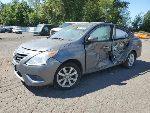 NISSAN VERSA S