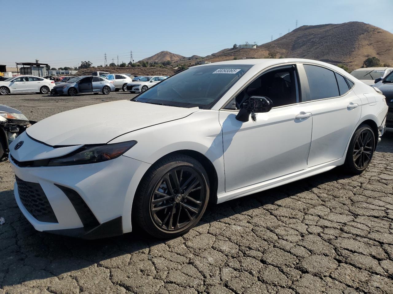 TOYOTA CAMRY XSE