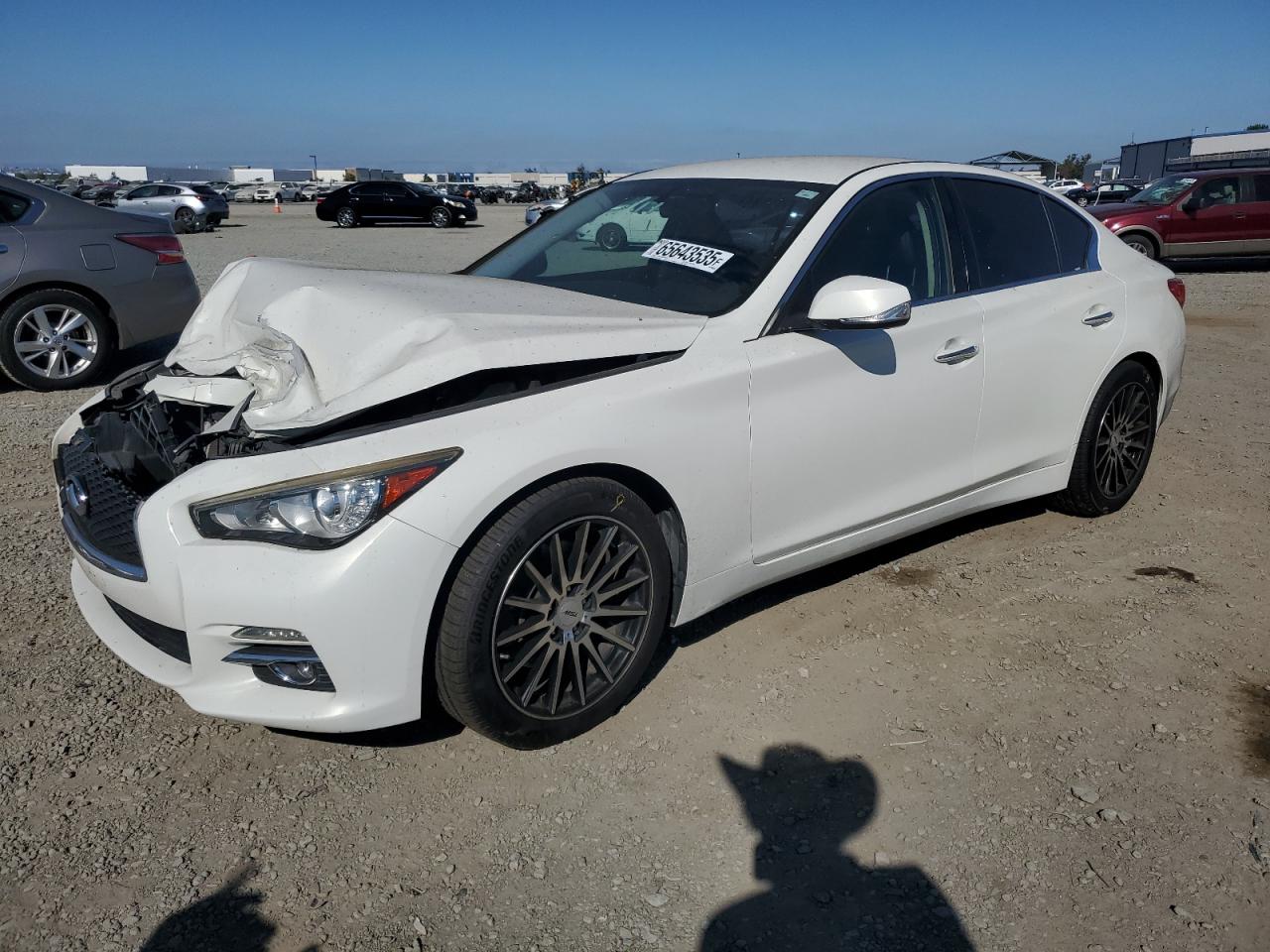 INFINITI Q50 BASE