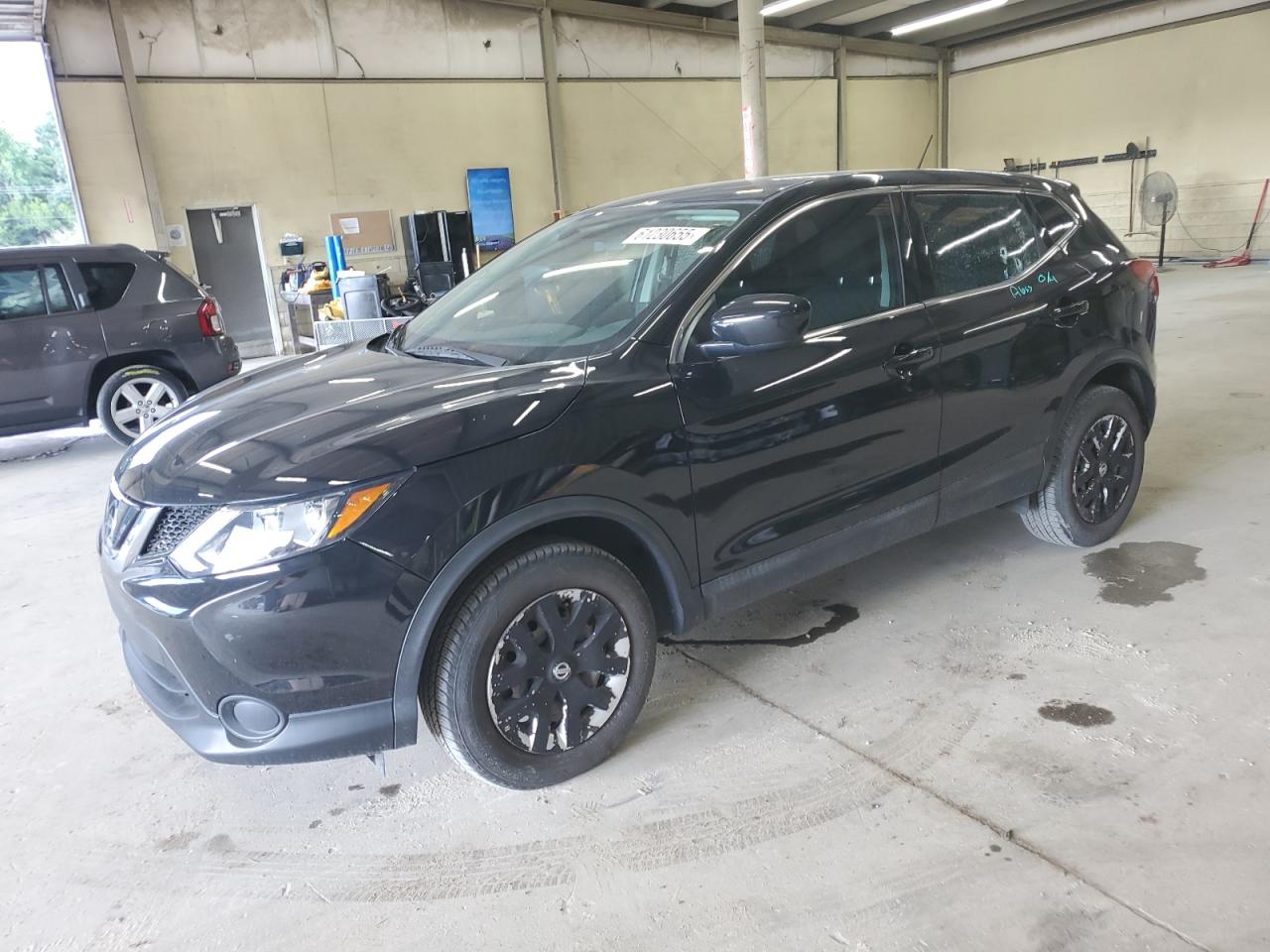 NISSAN ROGUE SPORT S