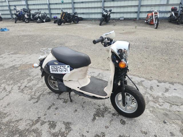 YAMAHA XC50 2017 beige  gas RKRSA47A6HA014057 photo #1
