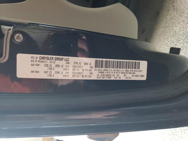 2014 CHRYSLER TOWN & COU - 2C4RC1BG8ER211071