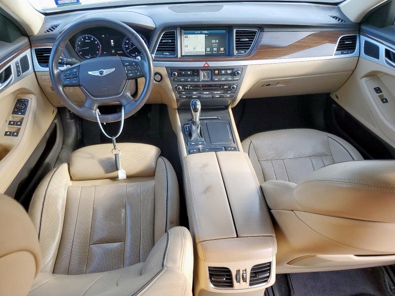 2015 HYUNDAI GENESIS 3. KMHGN4JE0FU051951