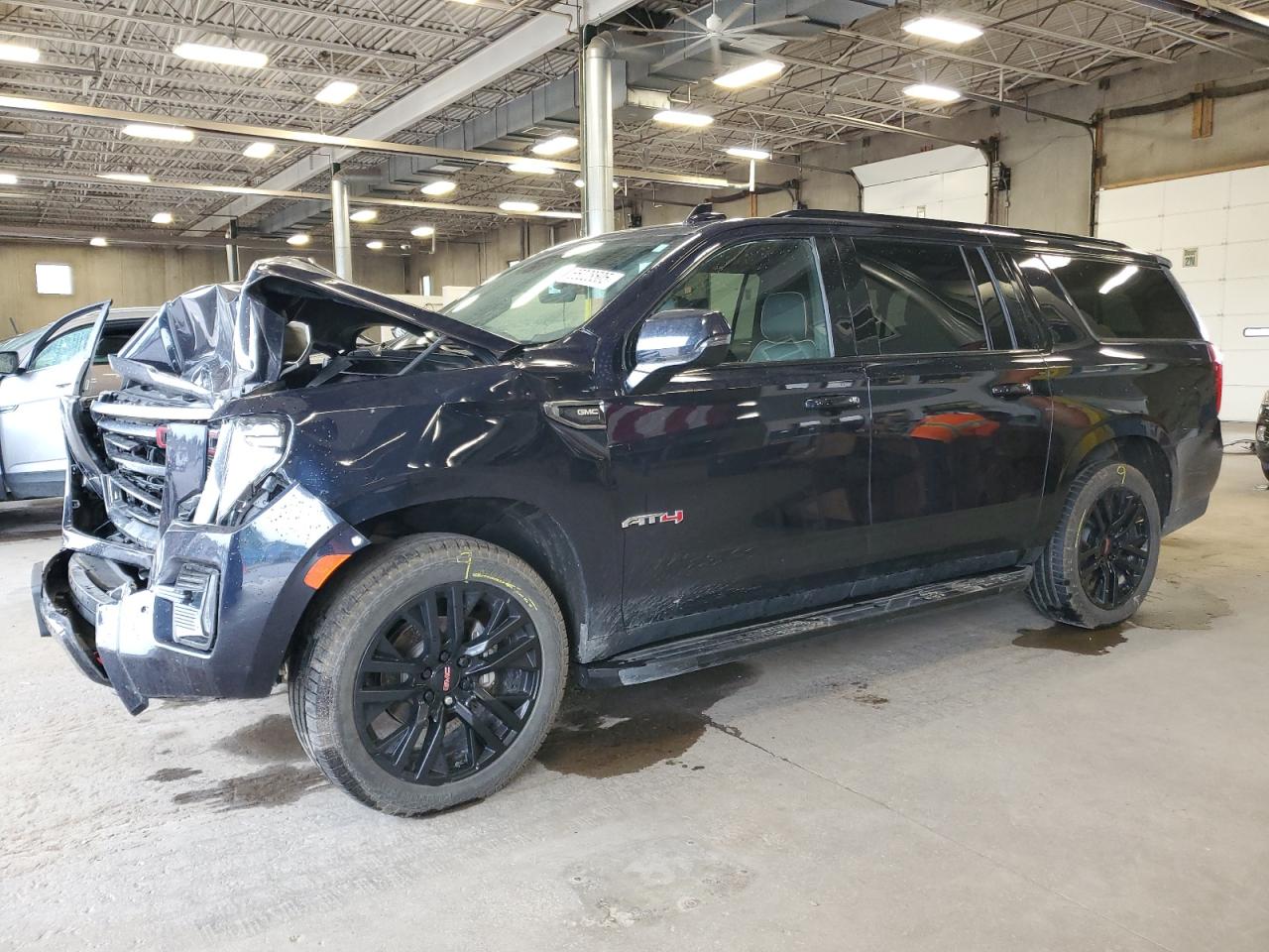 GMC YUKON K1500 AT4