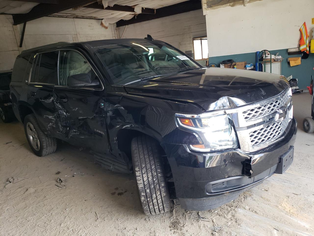 CHEVROLET TAHOE K1500 LS