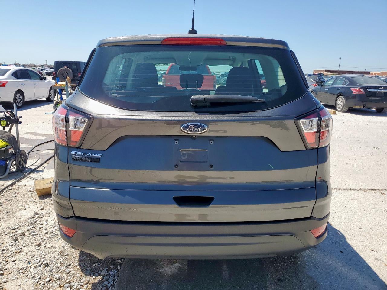 FORD ESCAPE S