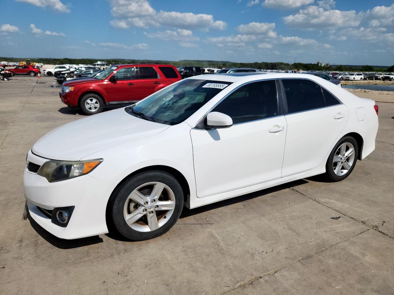 TOYOTA CAMRY BASE