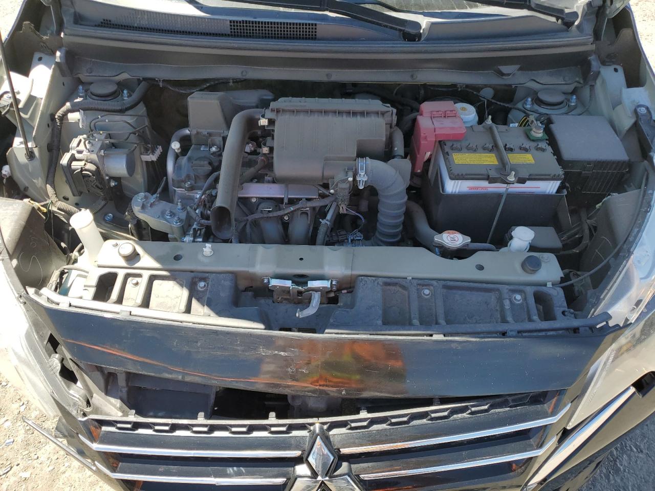 MITSUBISHI MIRAGE ES