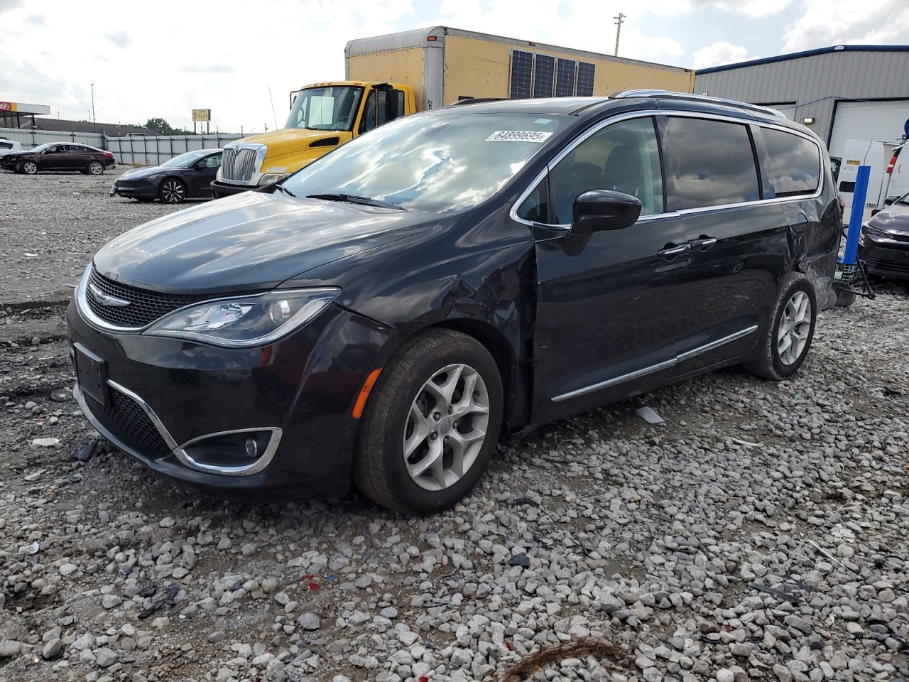 CHRYSLER PACIFICA TOURING L PLUS