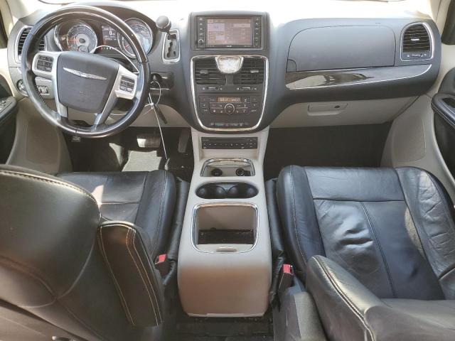 2013 CHRYSLER TOWN & COU - 2C4RC1GG8DR588412