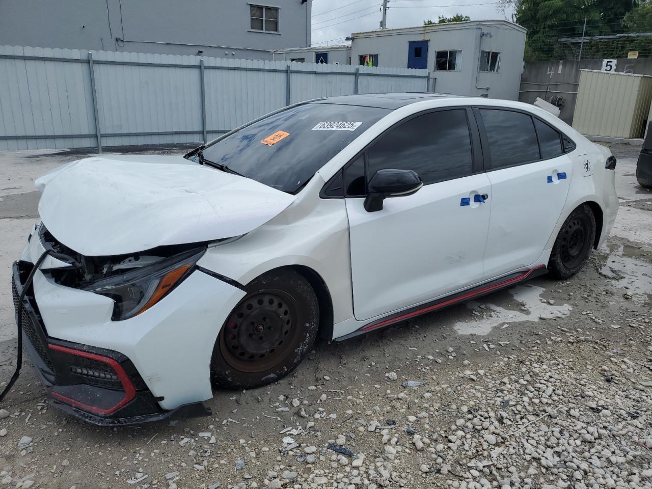 TOYOTA COROLLA SE