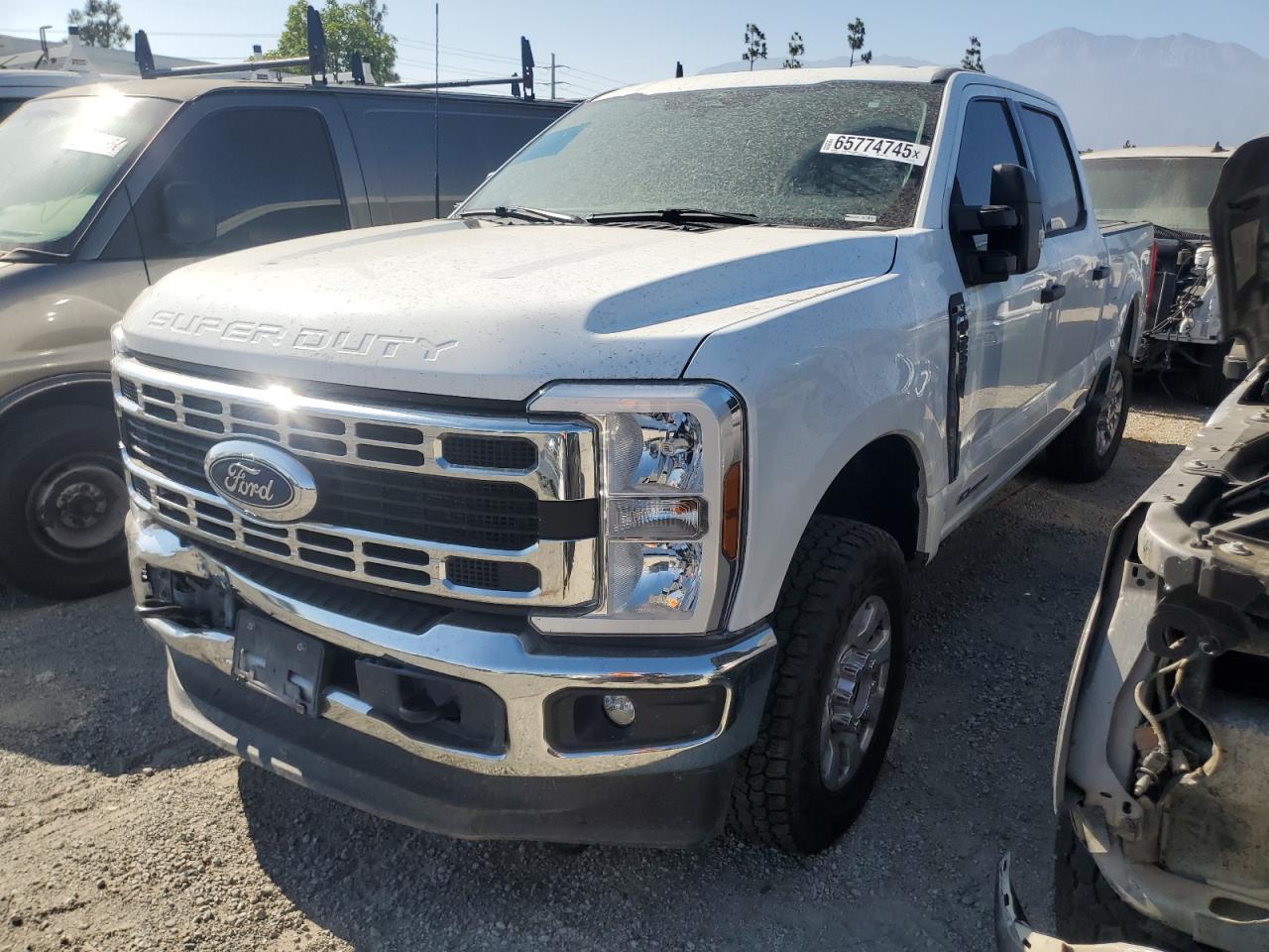 FORD F-250 SUPER DUTY
