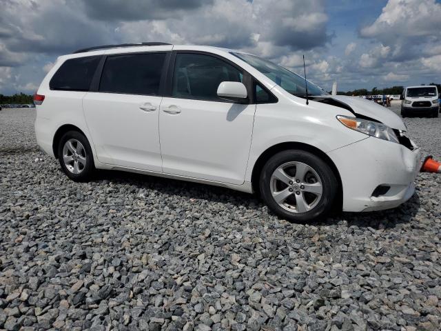 2013 TOYOTA SIENNA LE - 5TDKK3DC6DS343861