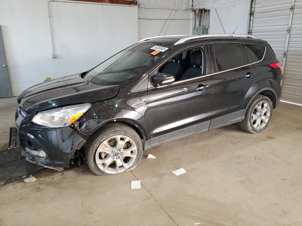 FORD ESCAPE TITANIUM