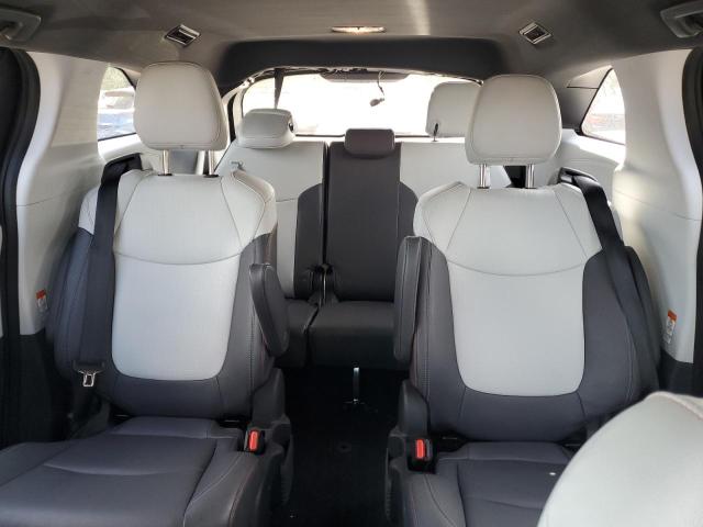 2023 TOYOTA SIENNA XSE 5TDXRKEC6PS155632