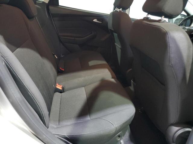 2016 FORD FOCUS SE 1FADP3K26GL392803