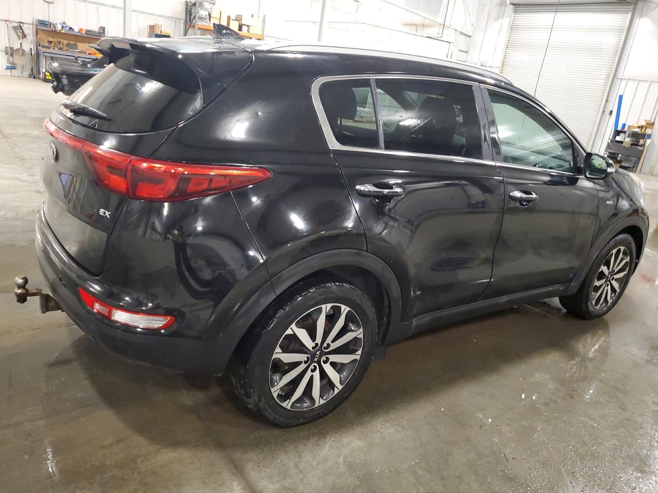 KIA SPORTAGE EX