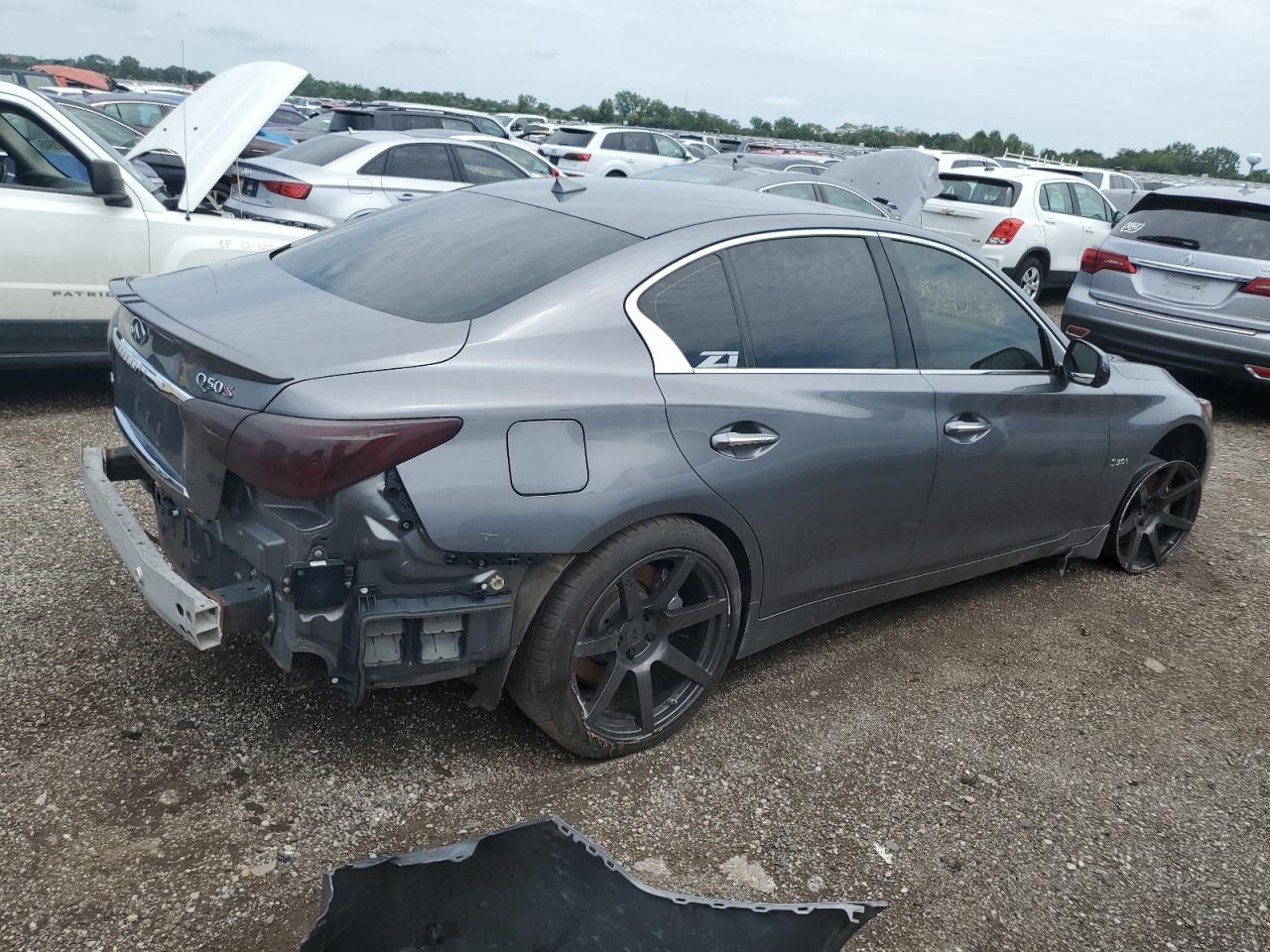 INFINITI Q50 RED SPORT 400