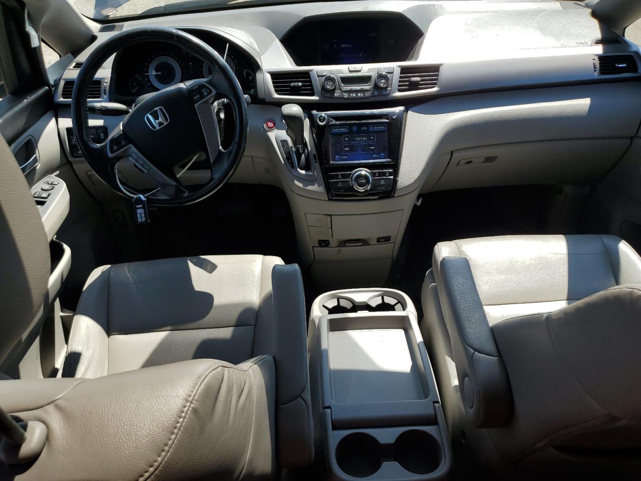 Lot #3211005566 2016 HONDA ODYSSEY EX