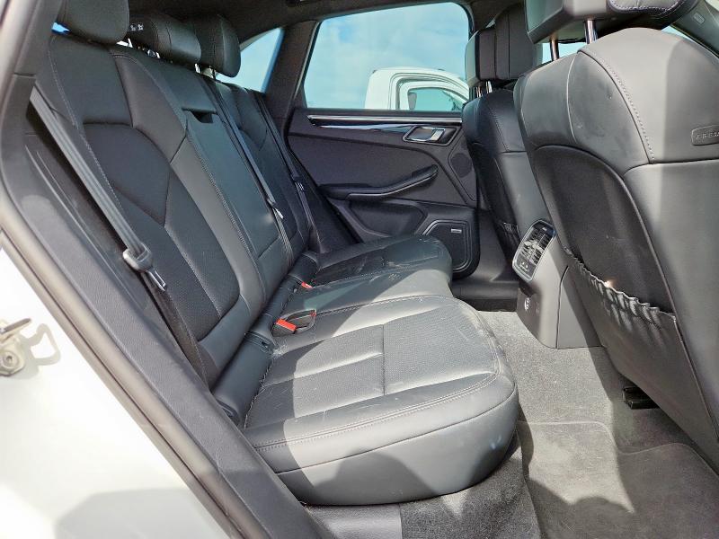 2024 PORSCHE MACAN BASE WP1AA2A52RLB00960