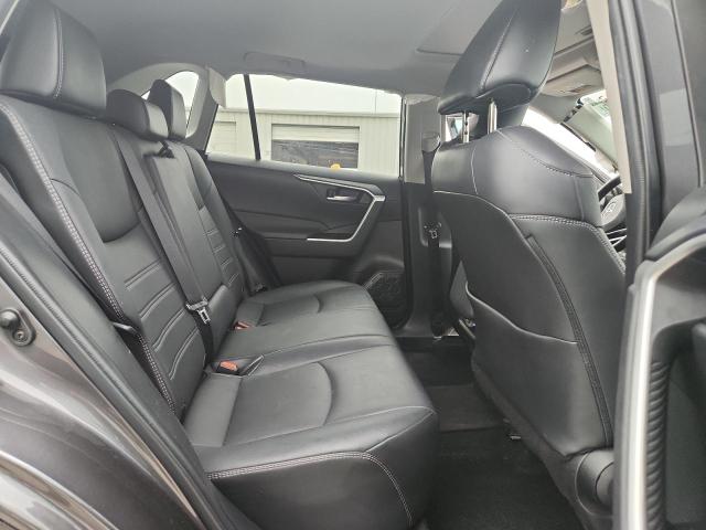 2021 TOYOTA RAV4 XLE P 2T3C1RFV6MC169458