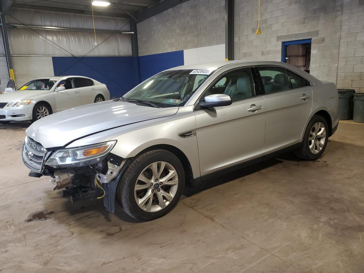 FORD TAURUS SEL