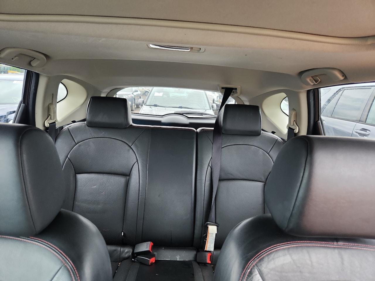 Nissan Rogue s 2013