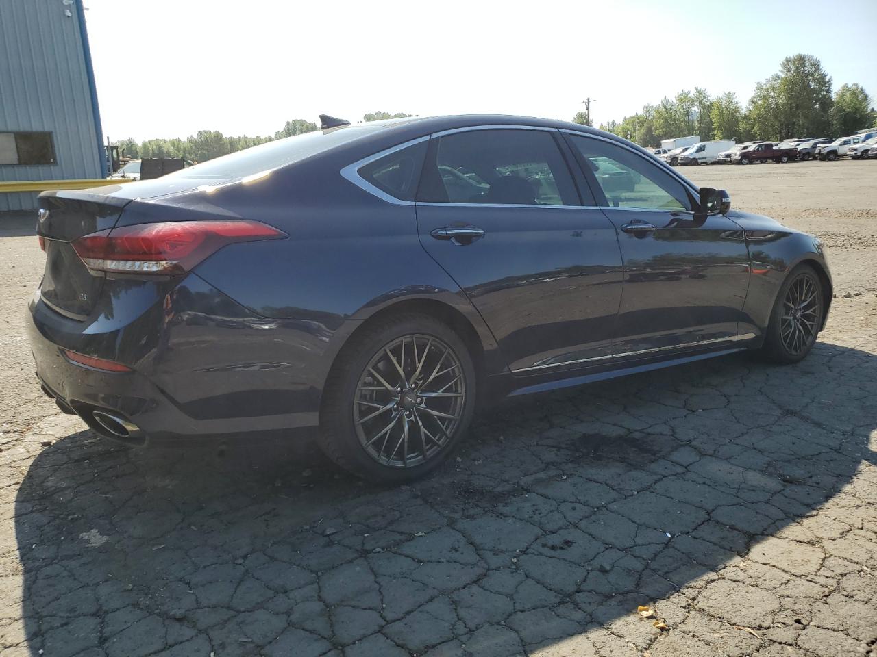 GENESIS G80 BASE