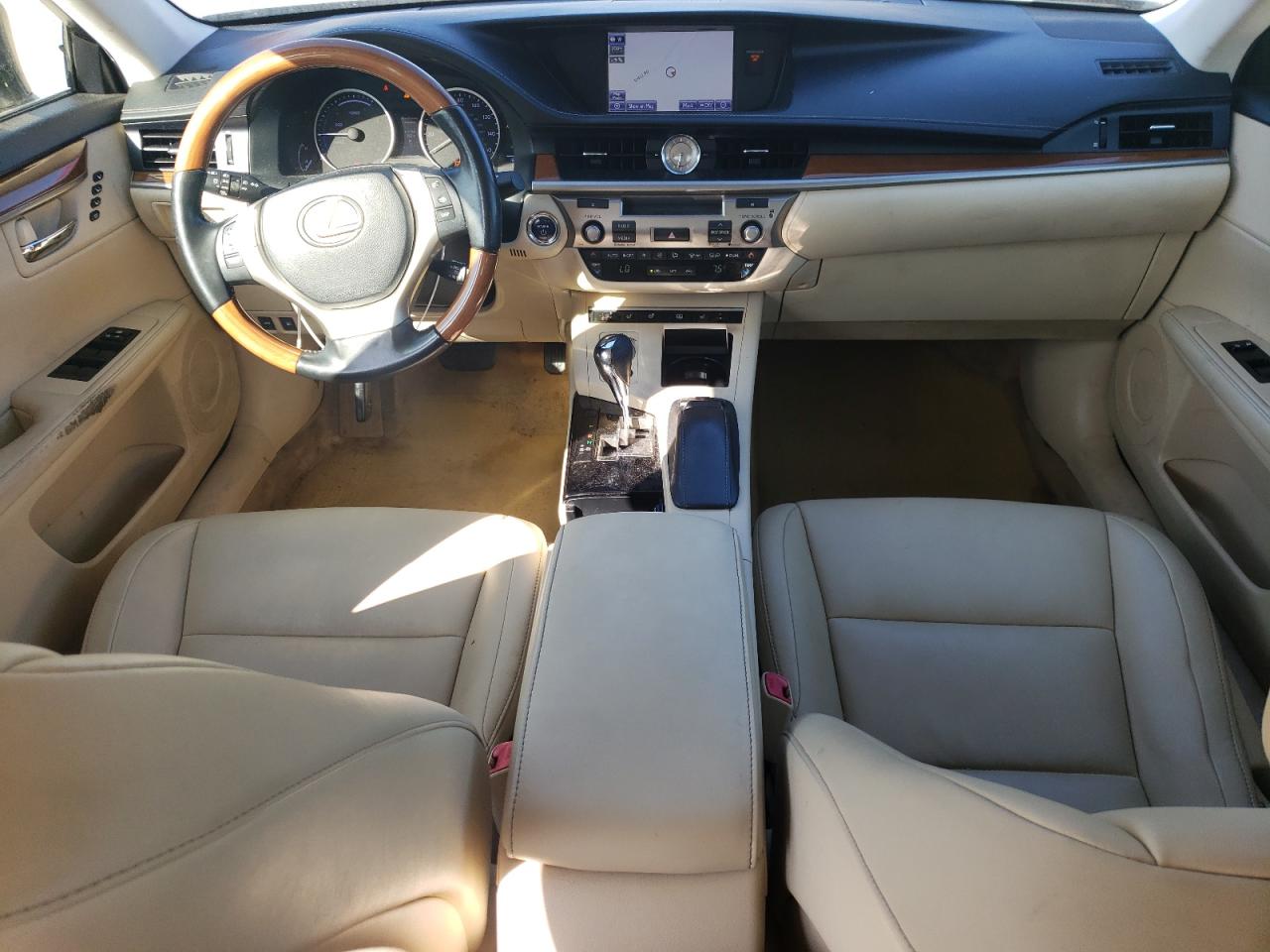 LEXUS ES 300H