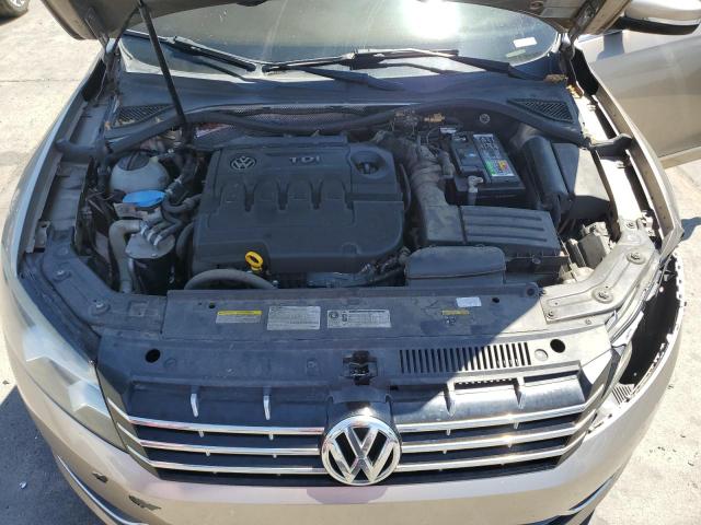 2015 VOLKSWAGEN PASSAT SE 1VWBV7A3XFC097692