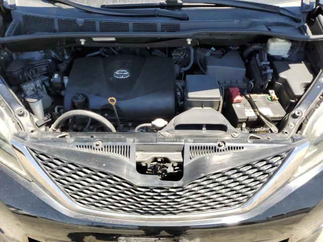2017 TOYOTA SIENNA SE 5TDXZ3DC5HS841623