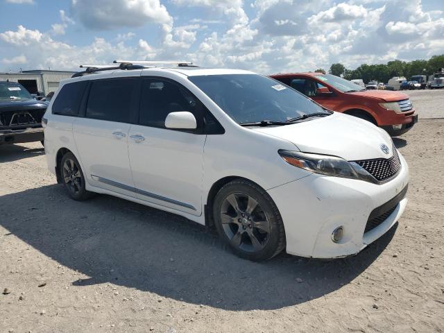 2016 TOYOTA SIENNA SE 5TDXK3DC8GS762627