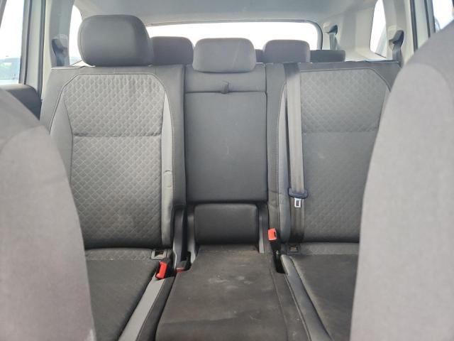 2019 VOLKSWAGEN TIGUAN S 3VV0B7AX8KM110195