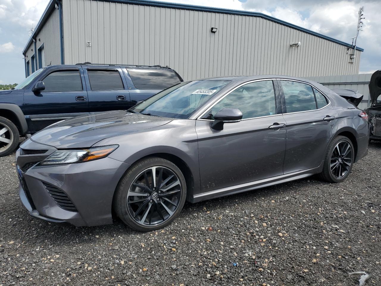 TOYOTA CAMRY XSE