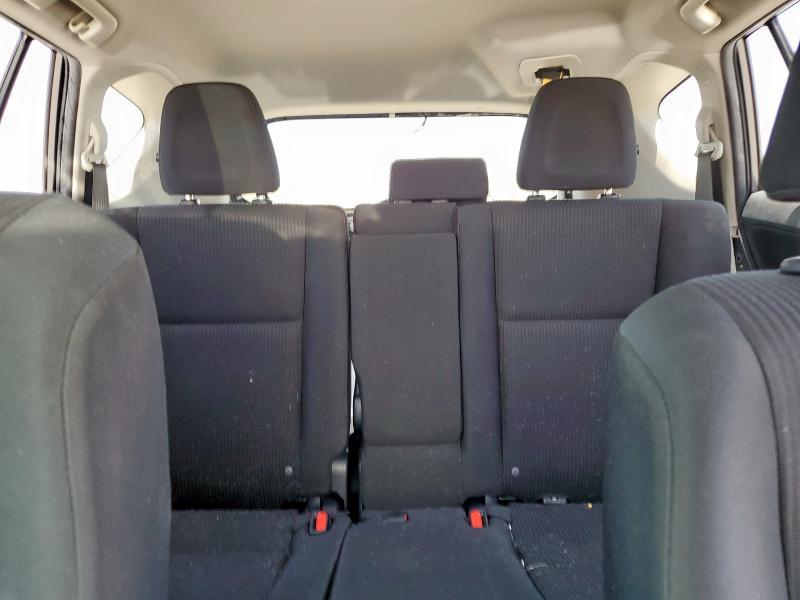 2018 TOYOTA RAV4 LE - JTMZFREV5JD112625