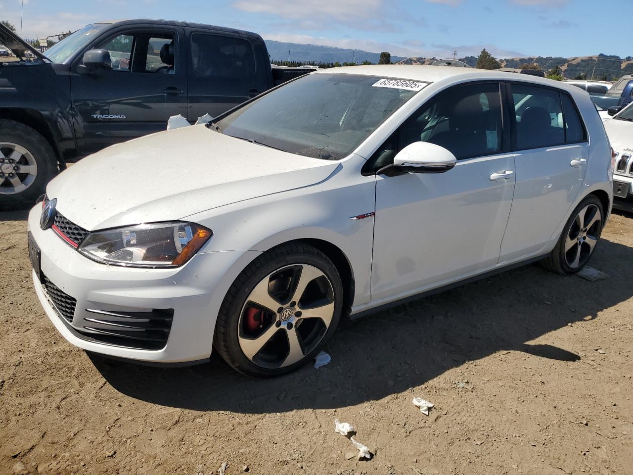 VOLKSWAGEN GOLF GTI S