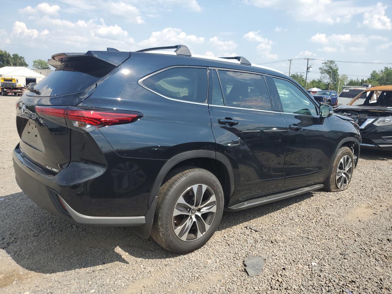 TOYOTA HIGHLANDER XLE