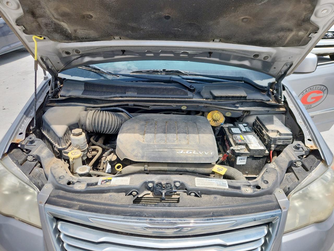 CHRYSLER TOWN & COUNTRY TOURING