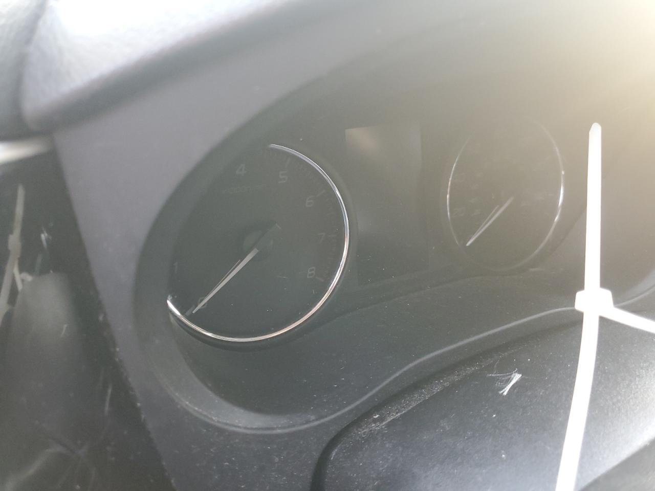 MITSUBISHI OUTLANDER ES