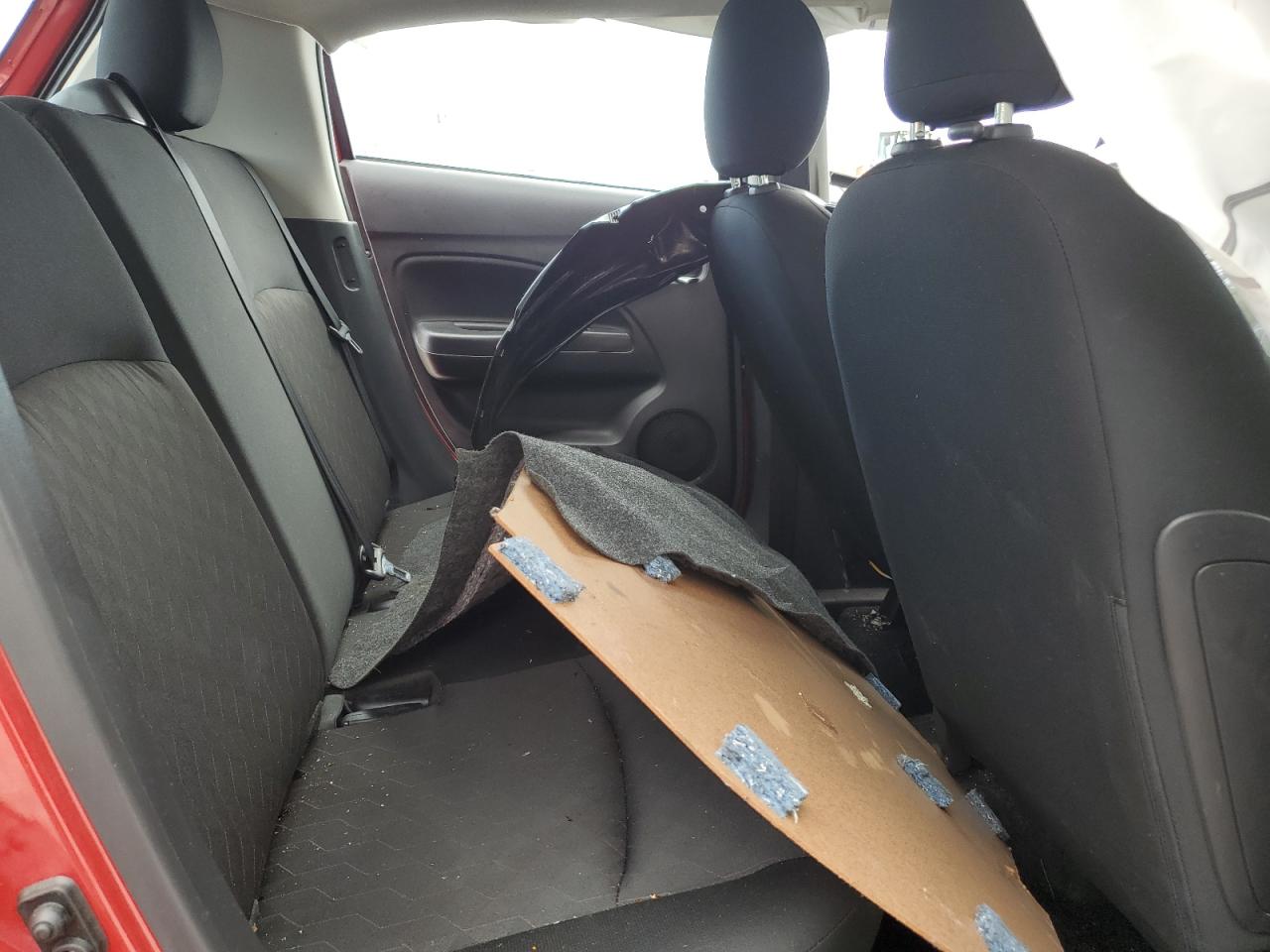 MITSUBISHI MIRAGE ES