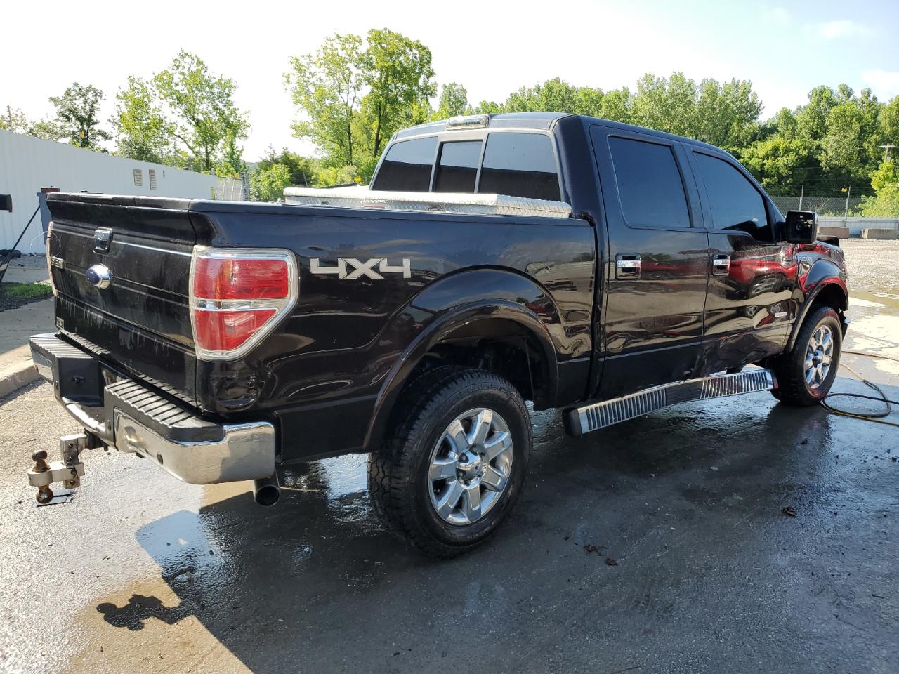 FORD F-150 SUPERCREW