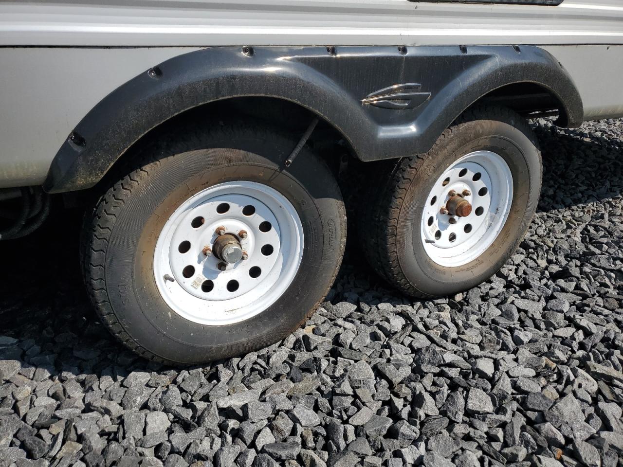 Lot #3293528419 2015 GULF STREAM TRAILMASTER