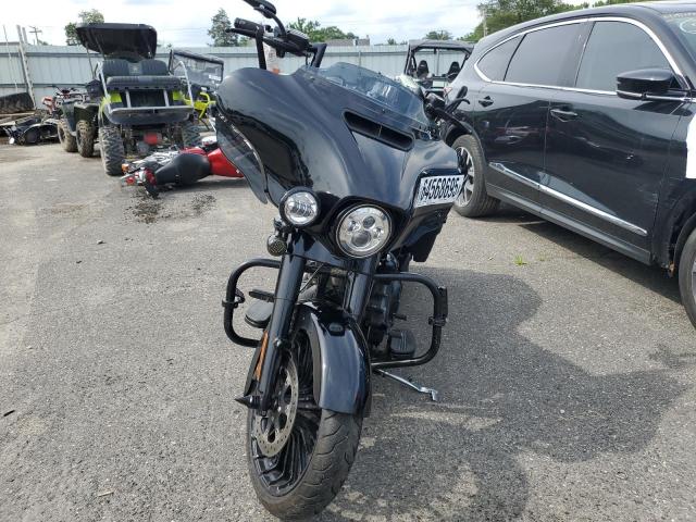 2018 HARLEY-DAVIDSON FLHXS STRE 1HD1KRC11JB638169